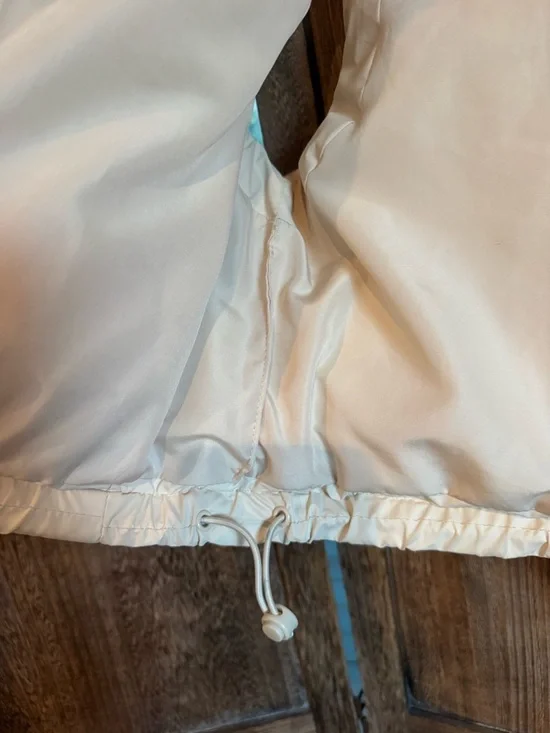 Love Tree Cream Quilted Puffer Vest - Picture 4 of 5